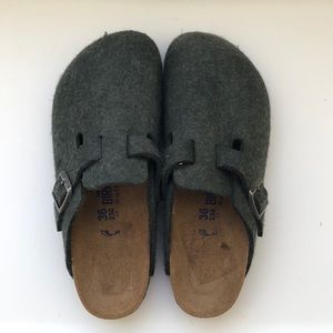 NEW Birkenstock Boston in Olive